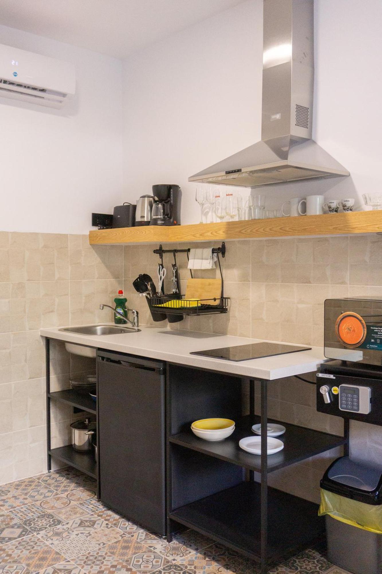 Apartamentos La Ruta กัลเป ภายนอก รูปภาพ