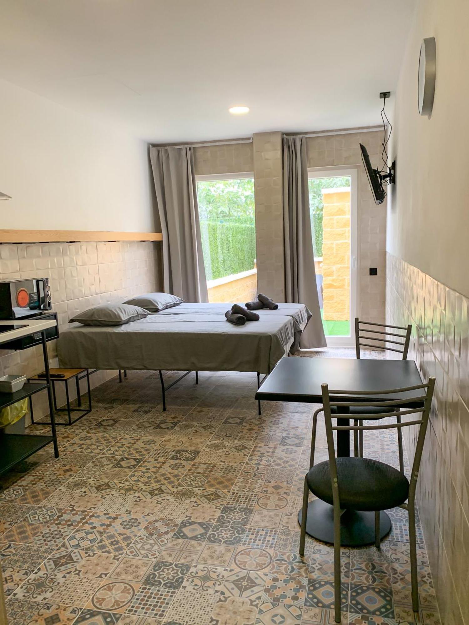Apartamentos La Ruta กัลเป ภายนอก รูปภาพ