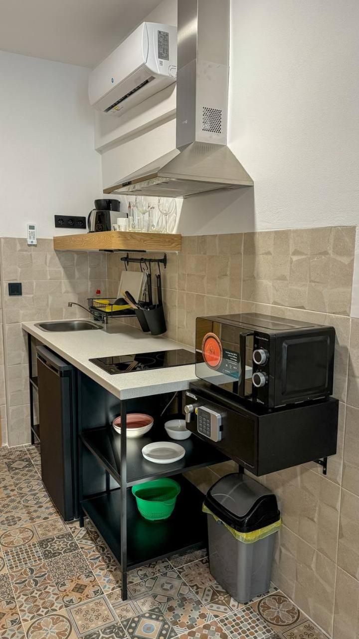 Apartamentos La Ruta กัลเป ภายนอก รูปภาพ