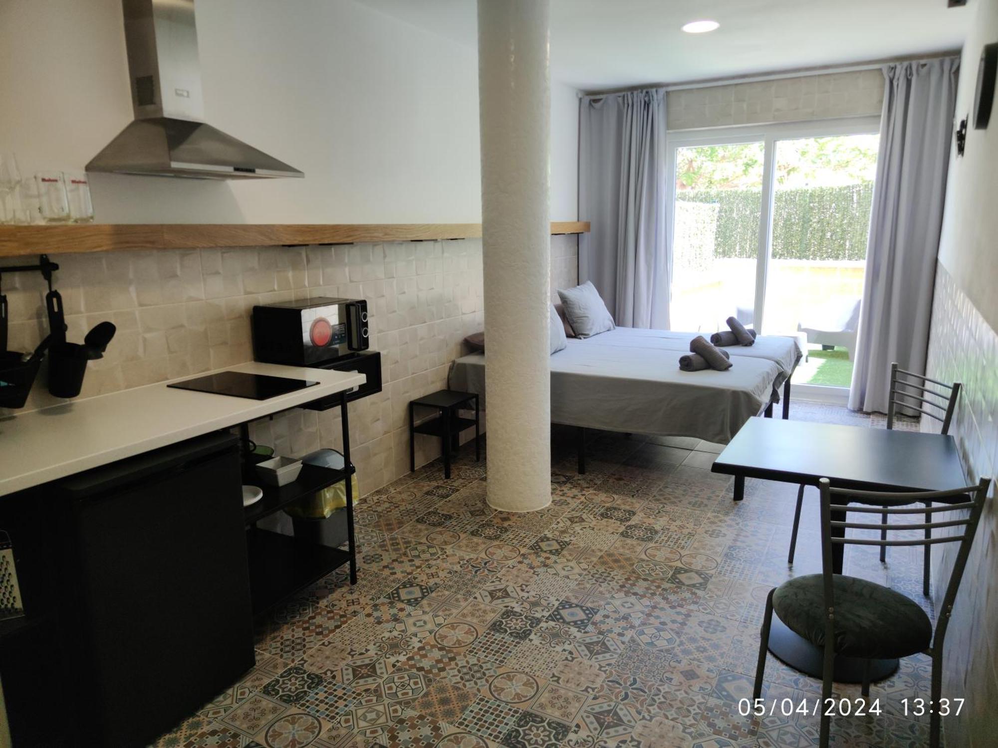Apartamentos La Ruta กัลเป ภายนอก รูปภาพ