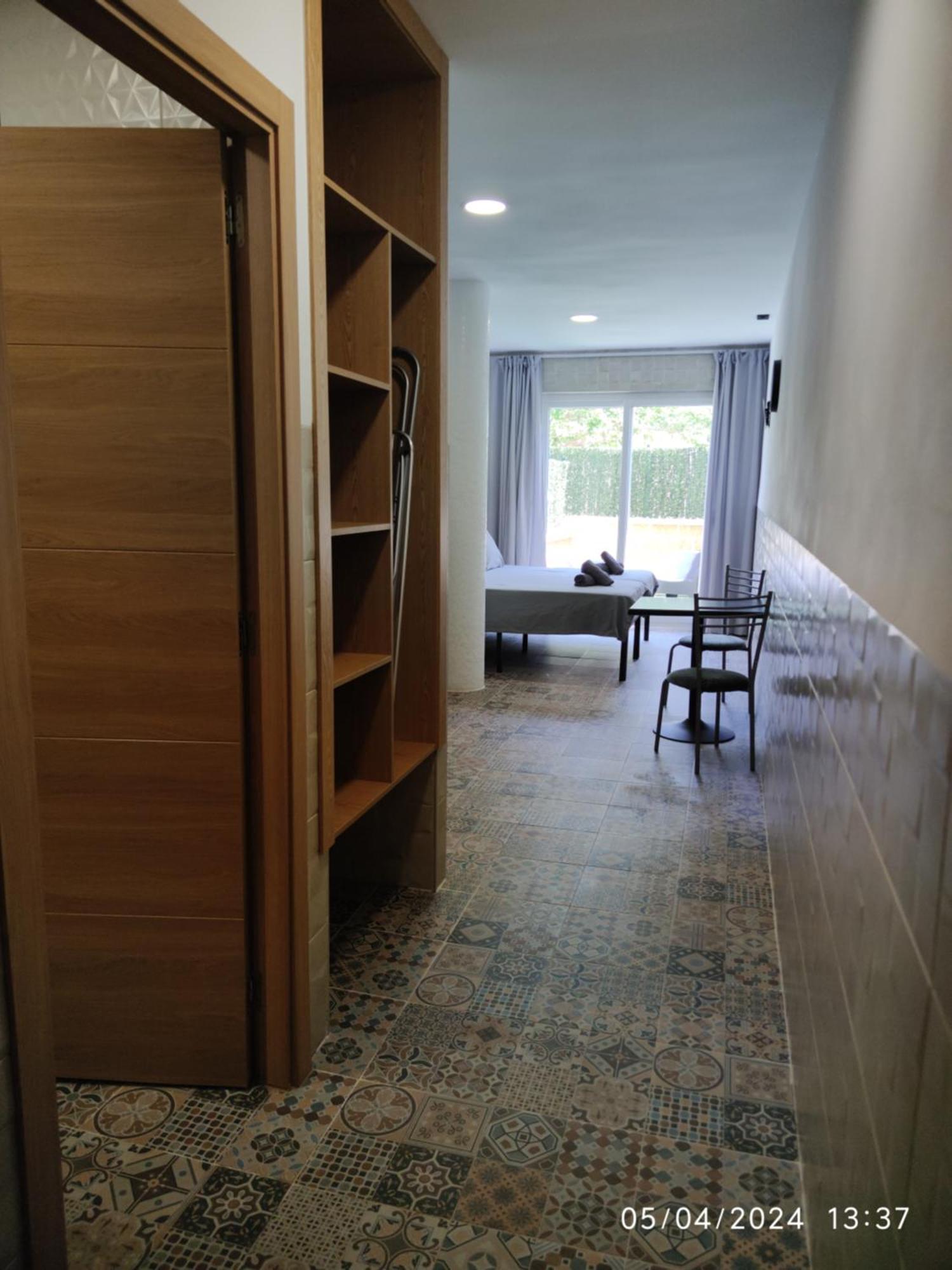 Apartamentos La Ruta กัลเป ภายนอก รูปภาพ
